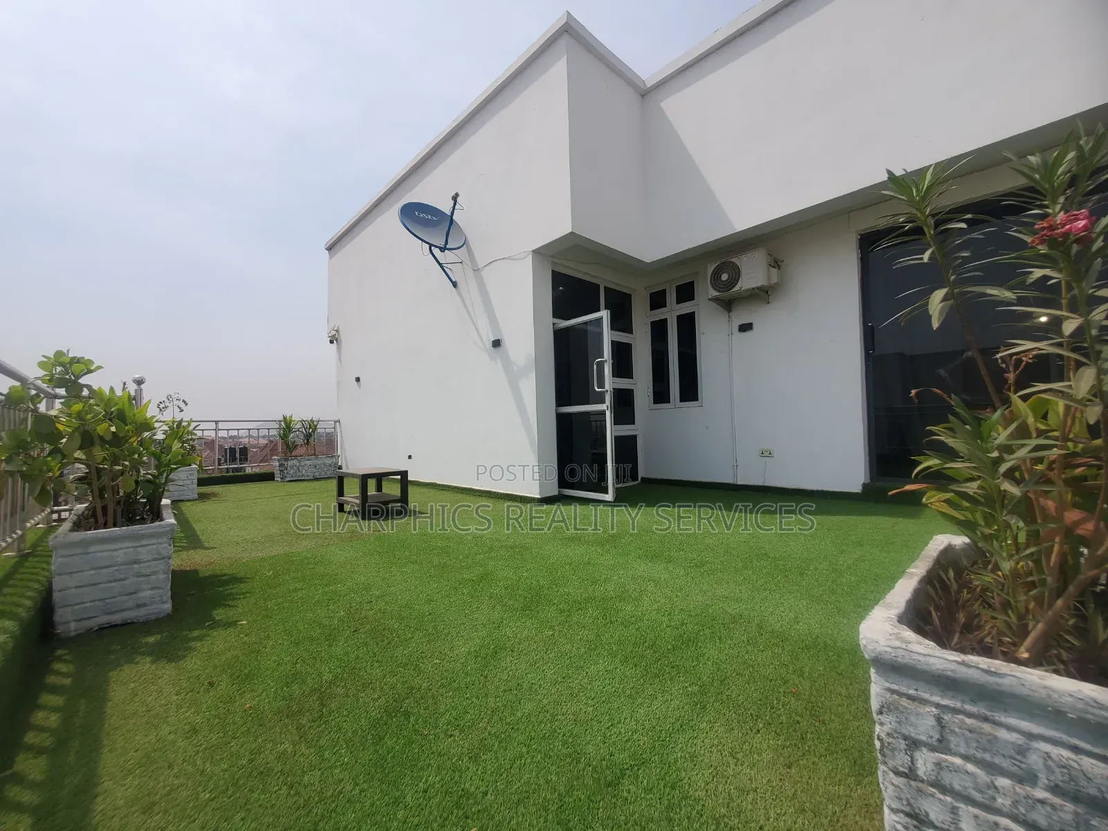 Furnished 3bdrm Maisonette in Gwarinpa, Life Camp for sale