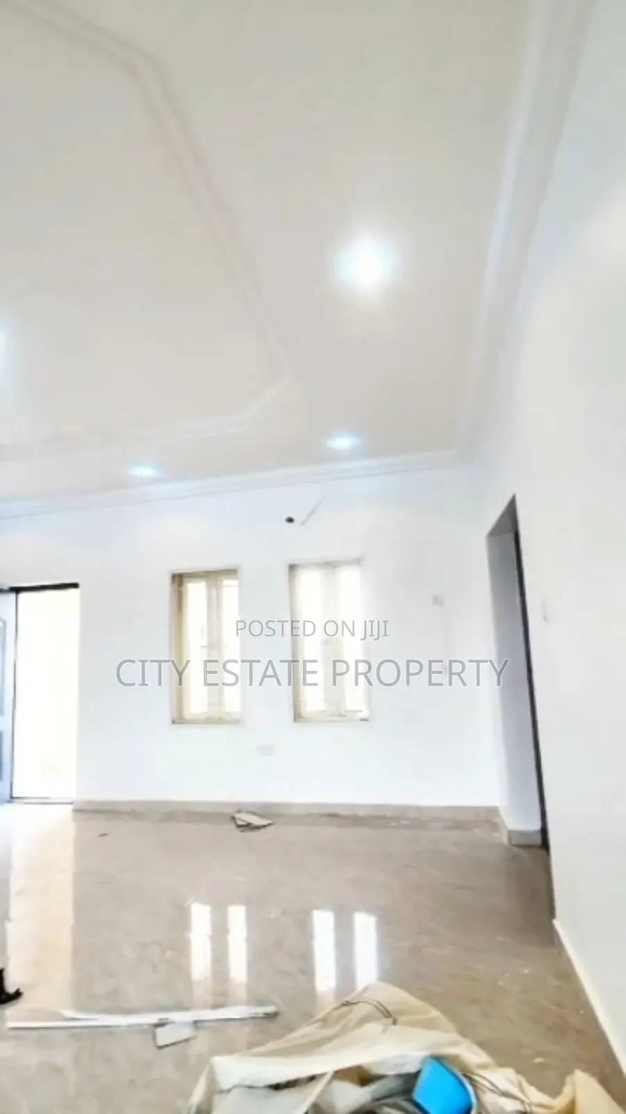 3bdrm Block of Flats in Stadium Road, Elekahia for rent