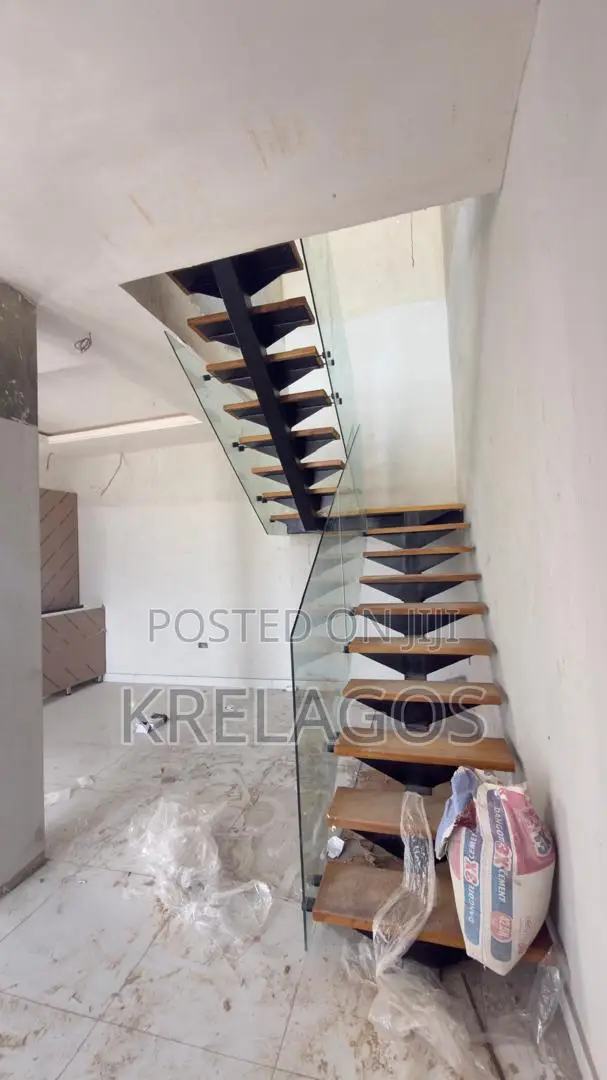 3bdrm Apartment in Ikate for sale
