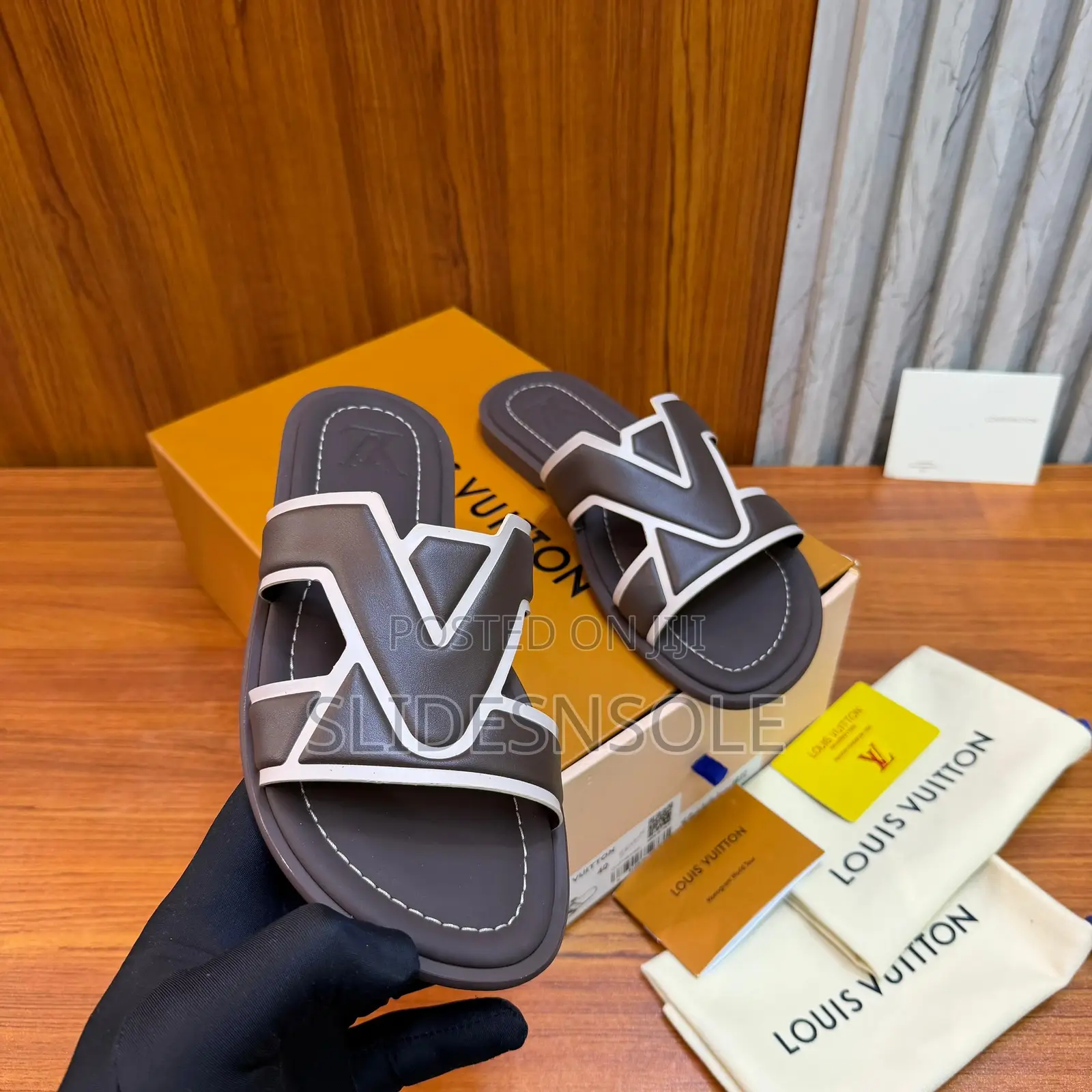 Lv Oasis Mule