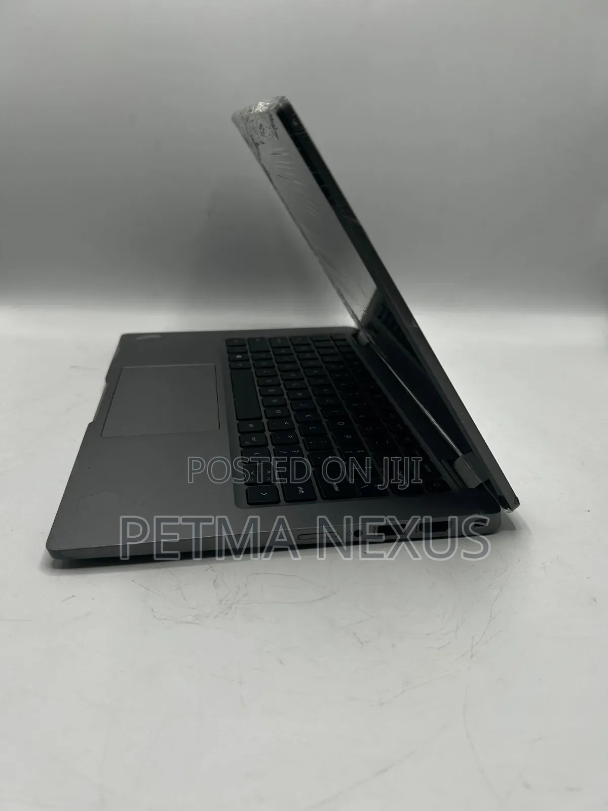 Laptop Dell Latitude 5320 16GB Intel Core i5 SSD 256GB