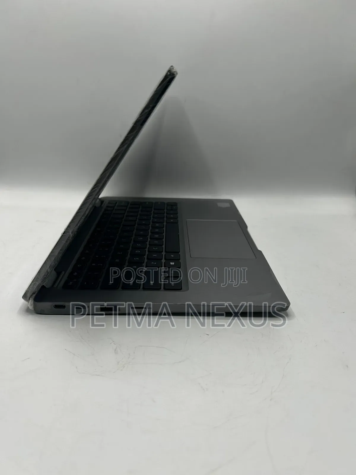 Laptop Dell Latitude 5320 16GB Intel Core i5 SSD 256GB
