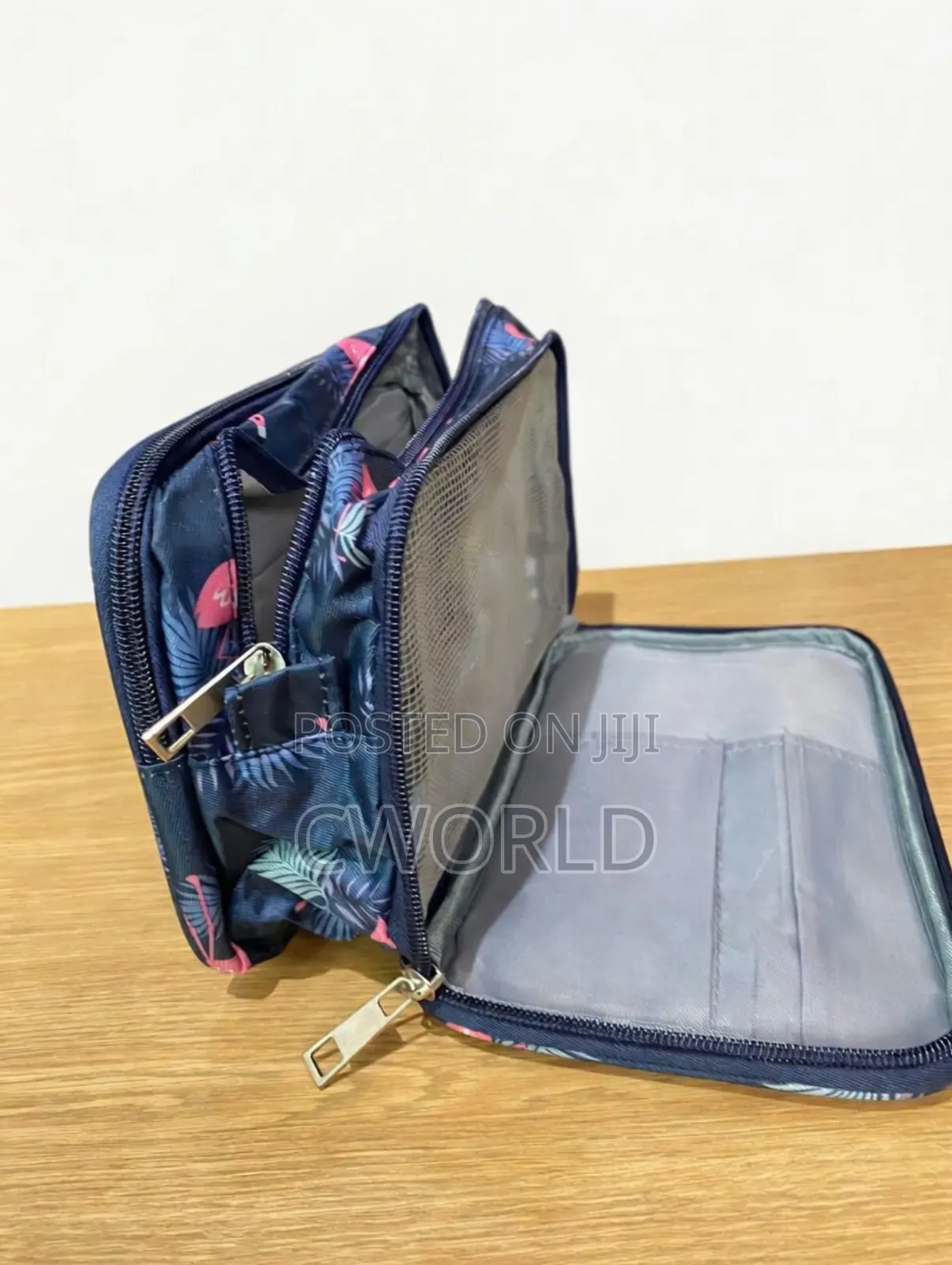 Dopp Kit (Wash Bag)