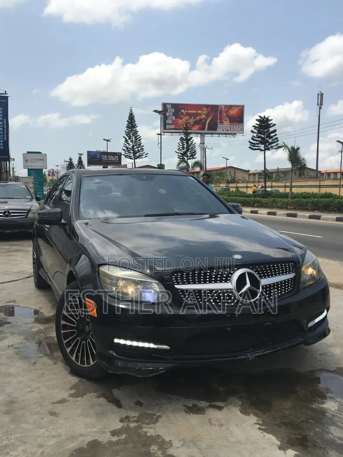 Mercedes-Benz C300 2010 Black
