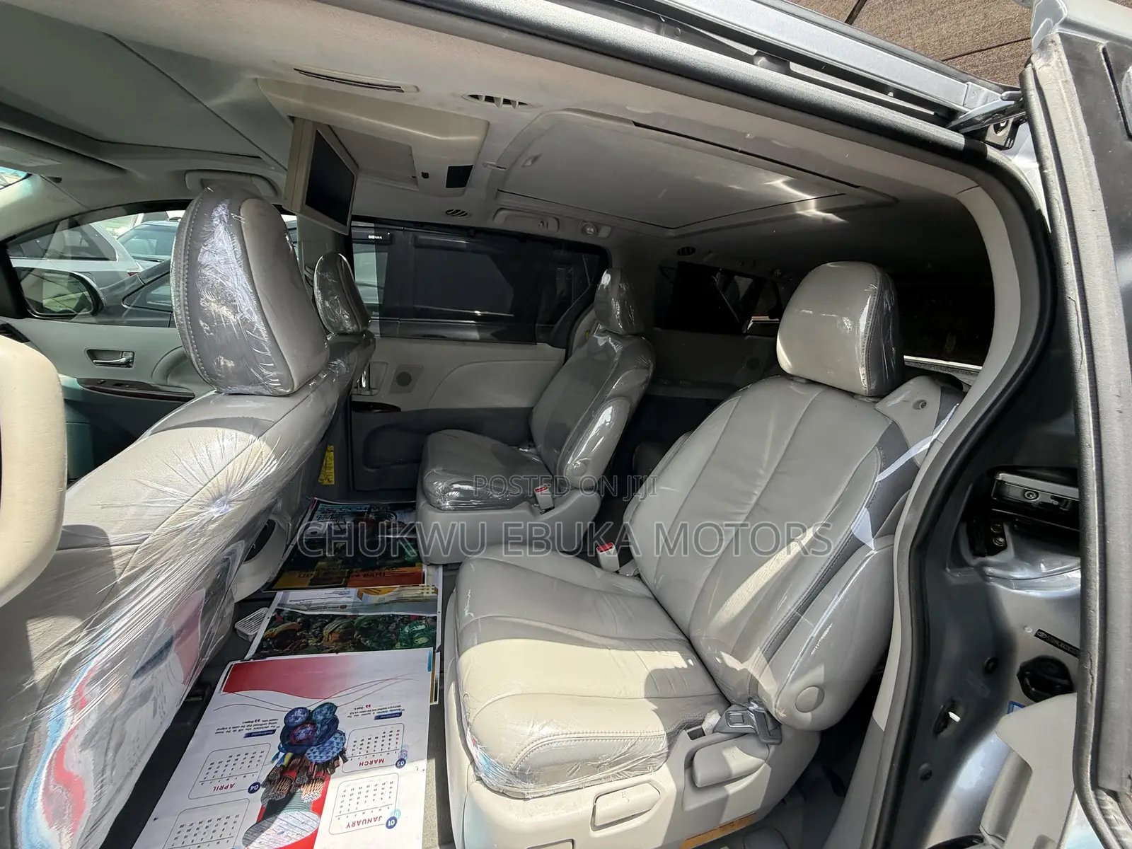 Toyota Sienna Limited 7 Passenger 2012 Silver