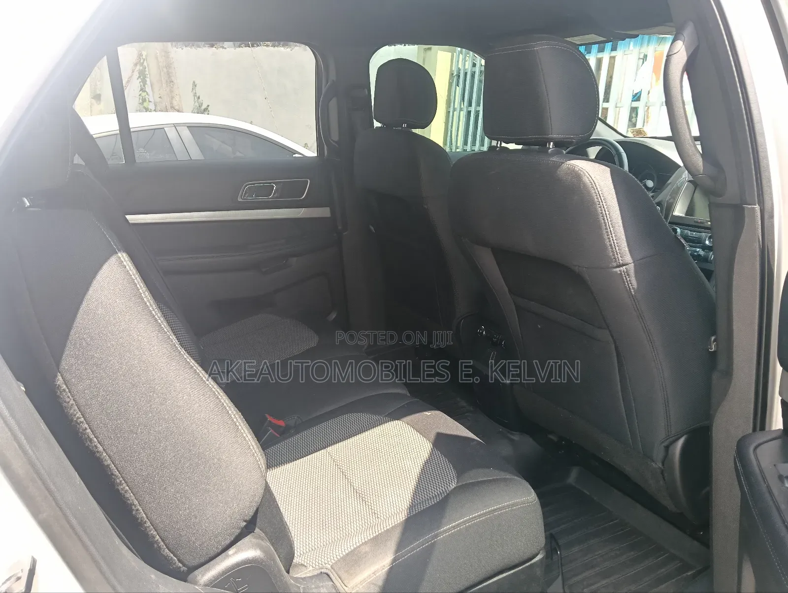 Ford Explorer XLT 4dr SUV AWD (3.5L 6cyl 6A) 2016 Silver