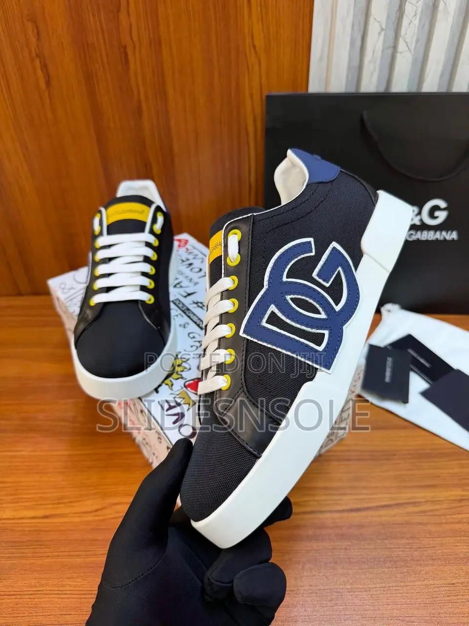Dolce Gabbana Portofino Light Strobel Sneakers.