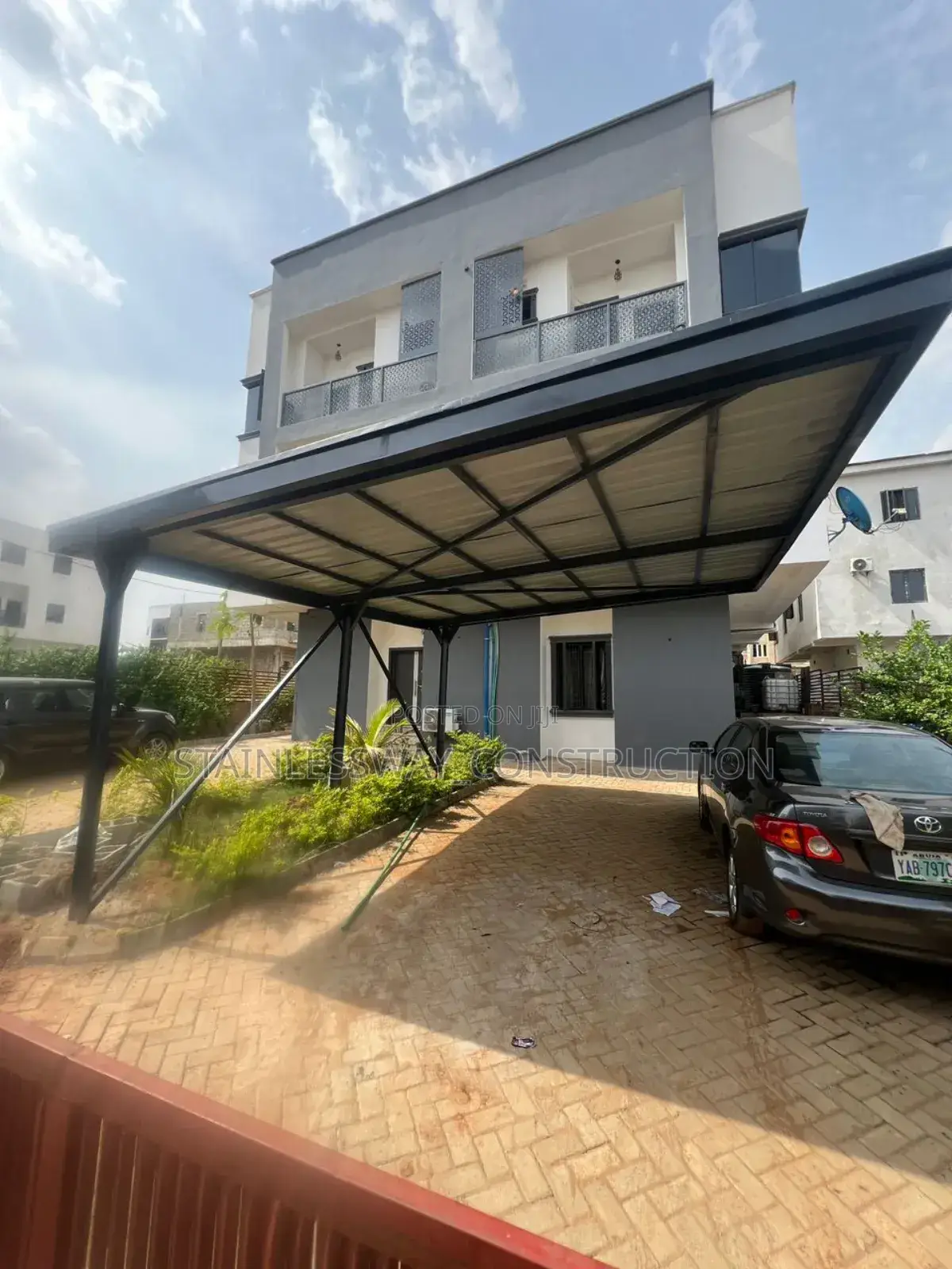 2 Carport With Aluminum