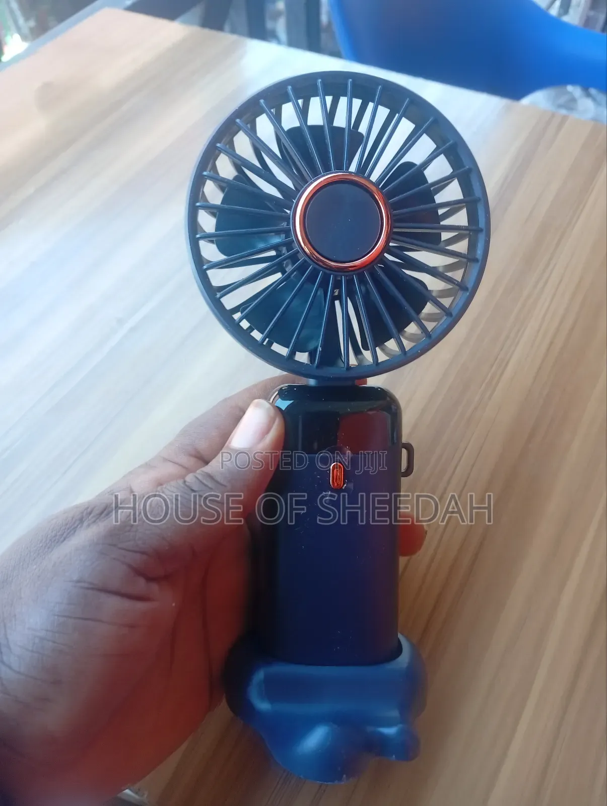 Led Digital Display Rechargeable Mini Handheld Fan