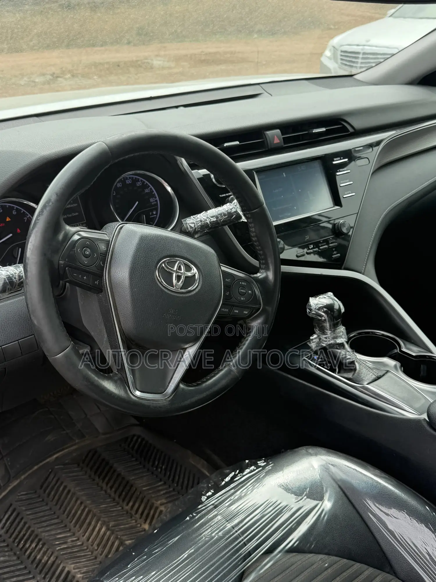Toyota Camry XSE (2.5L 4cyl 8A) 2019 Silver