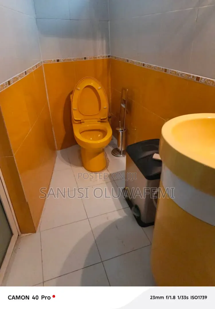 4bdrm Duplex in Alausa for sale