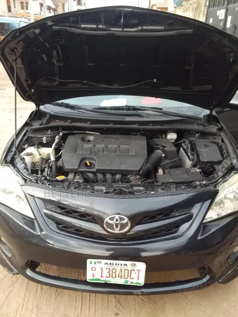 Toyota Corolla 2013 Black