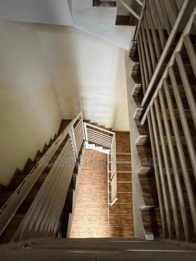 2bdrm Apartment in Off Lekki-Epe Expressway for rent