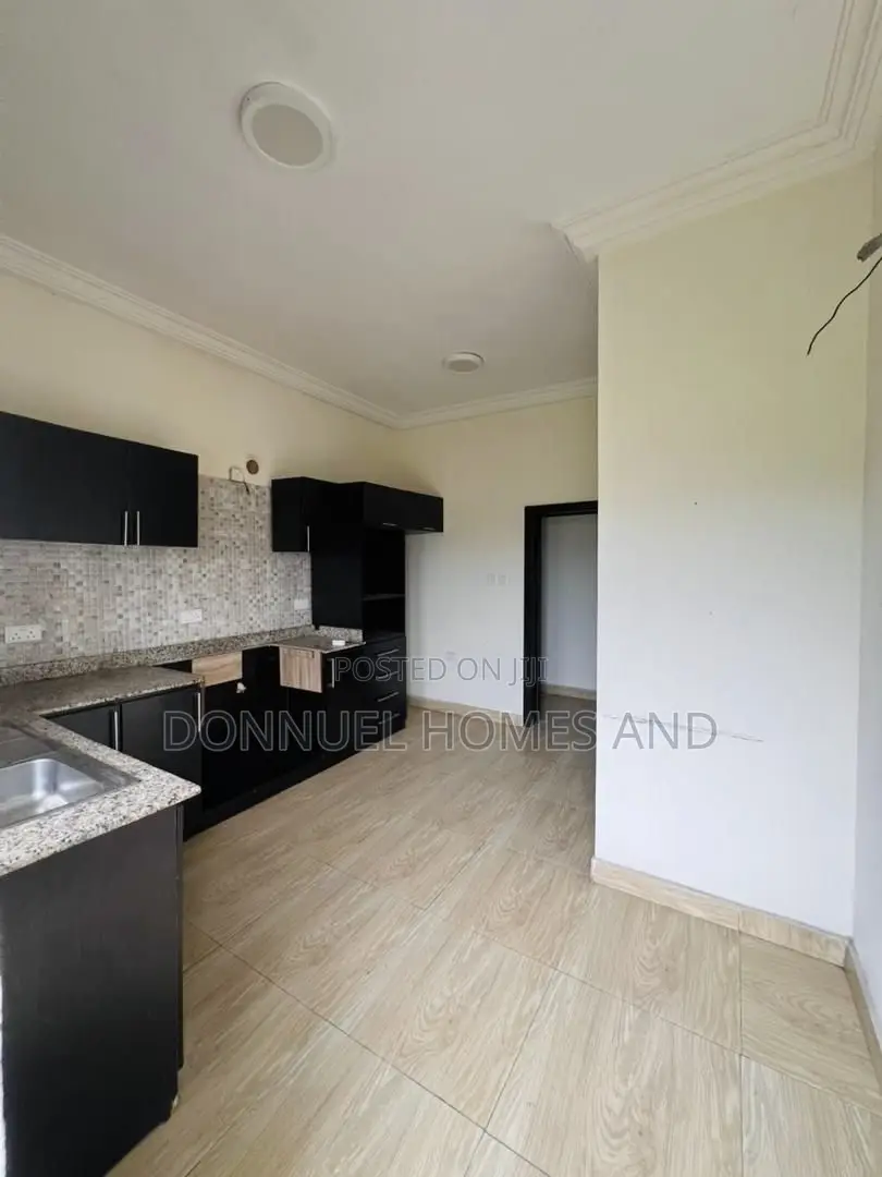 2bdrm Apartment in Off Lekki-Epe Expressway for rent