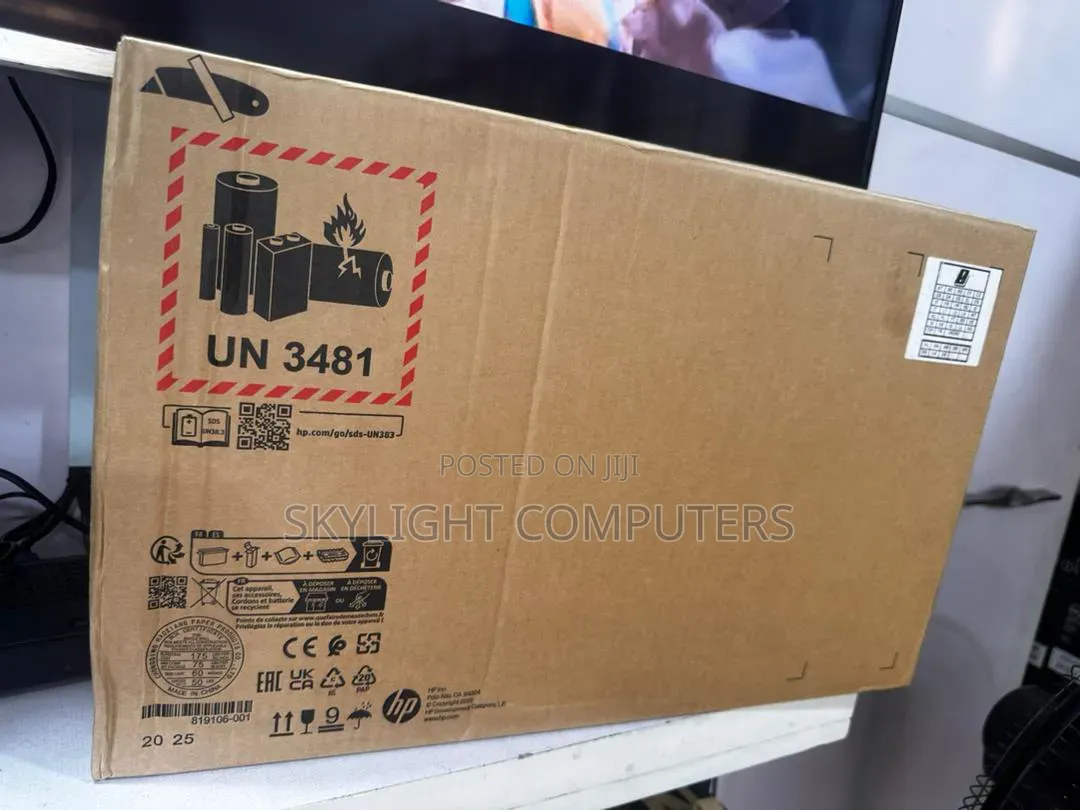 New Laptop HP ZBook Firefly 14 G11 16GB Intel Core Ultra 5 SSD 512GB