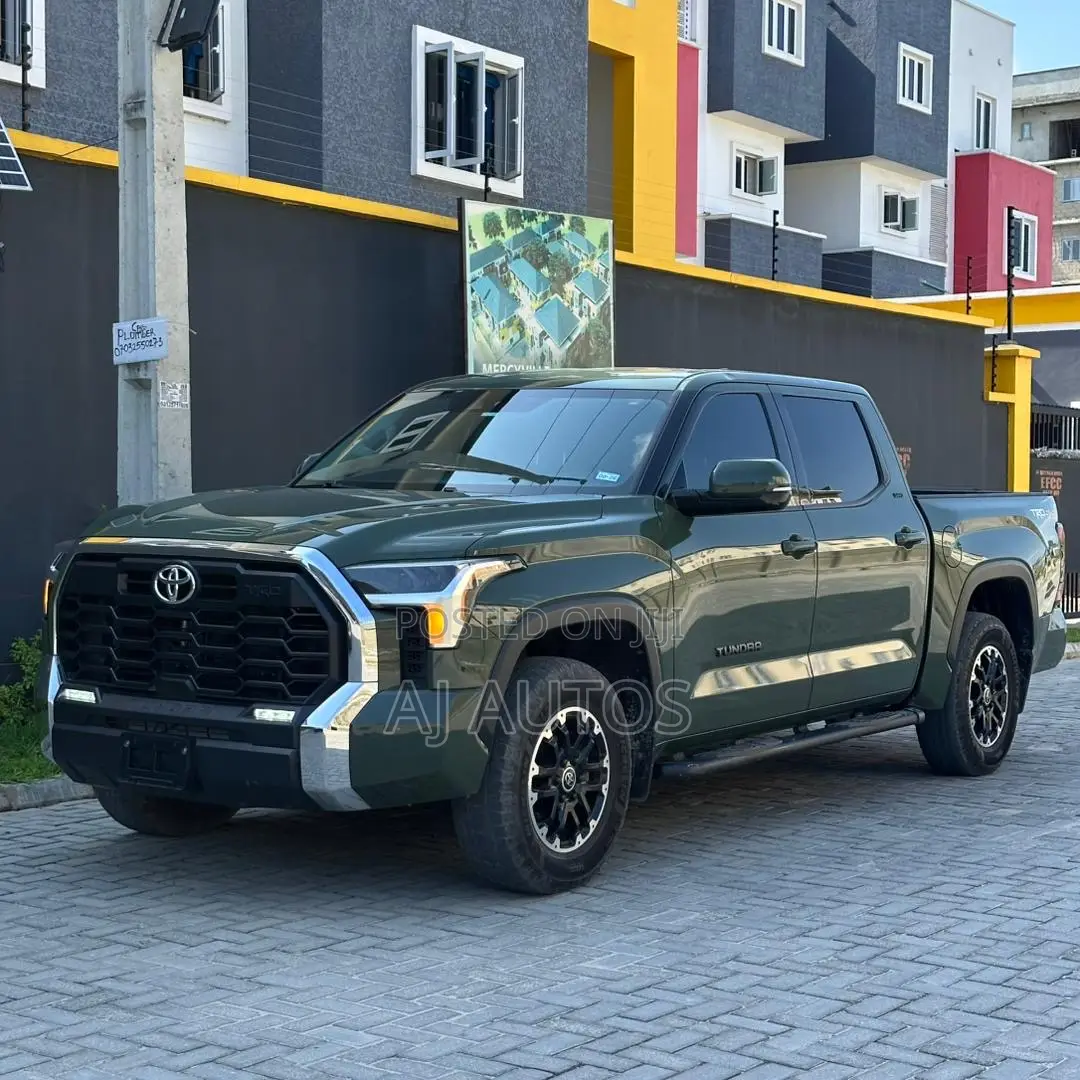 Toyota Tundra 2023 Green