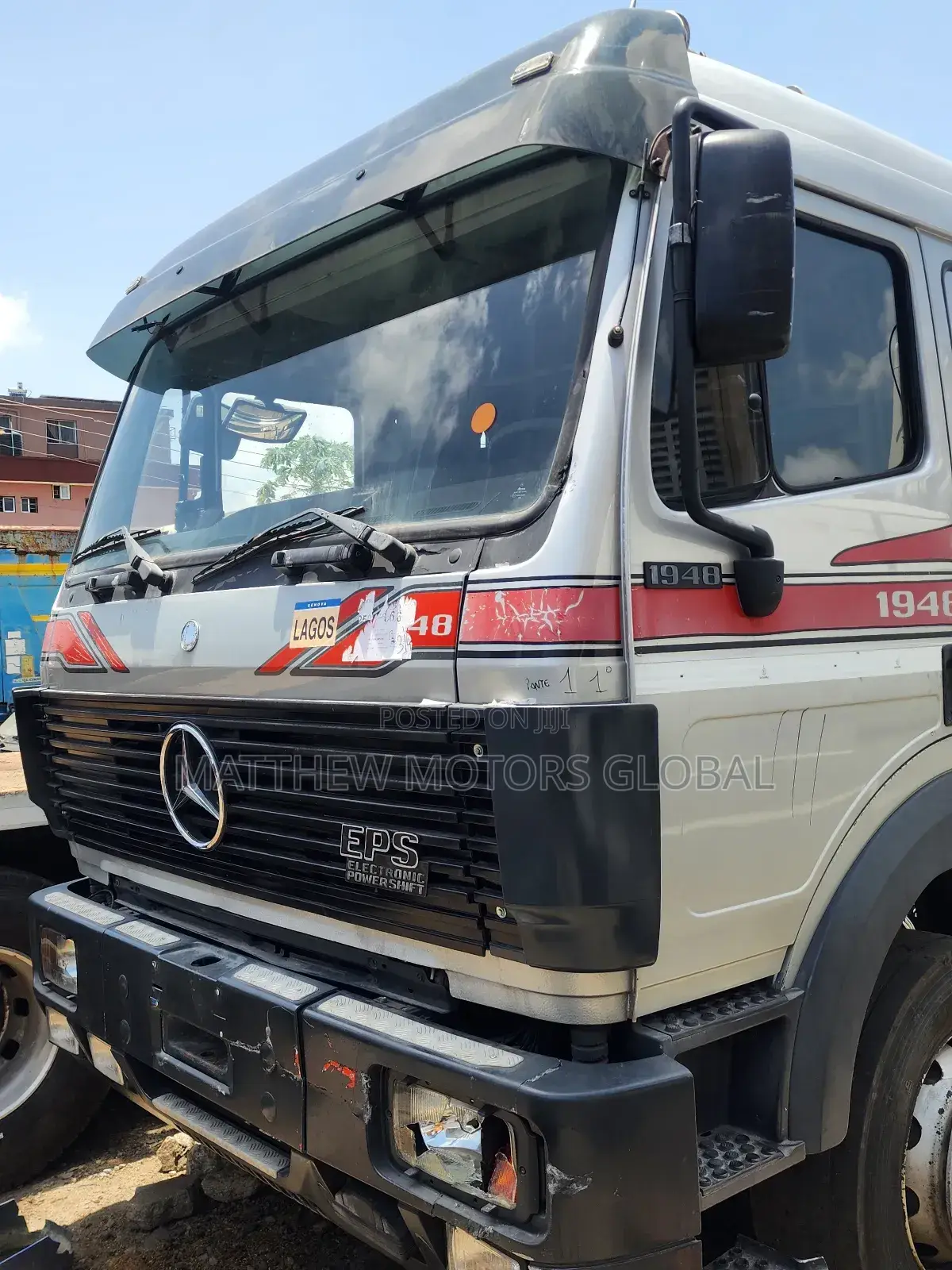 Foreign Used Mercedes Benz Cap and Chassis Truck