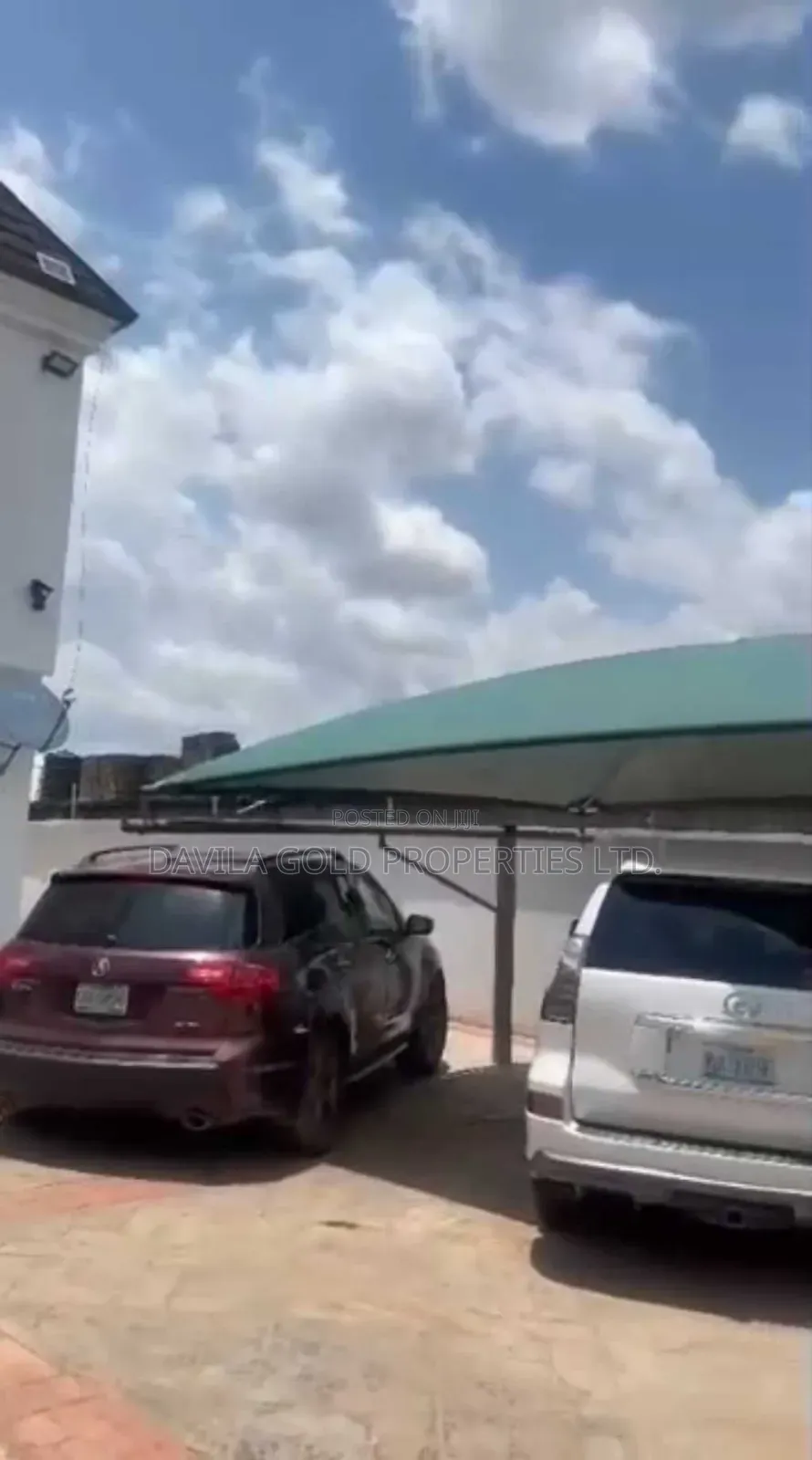 6bdrm Duplex in Benin City for sale