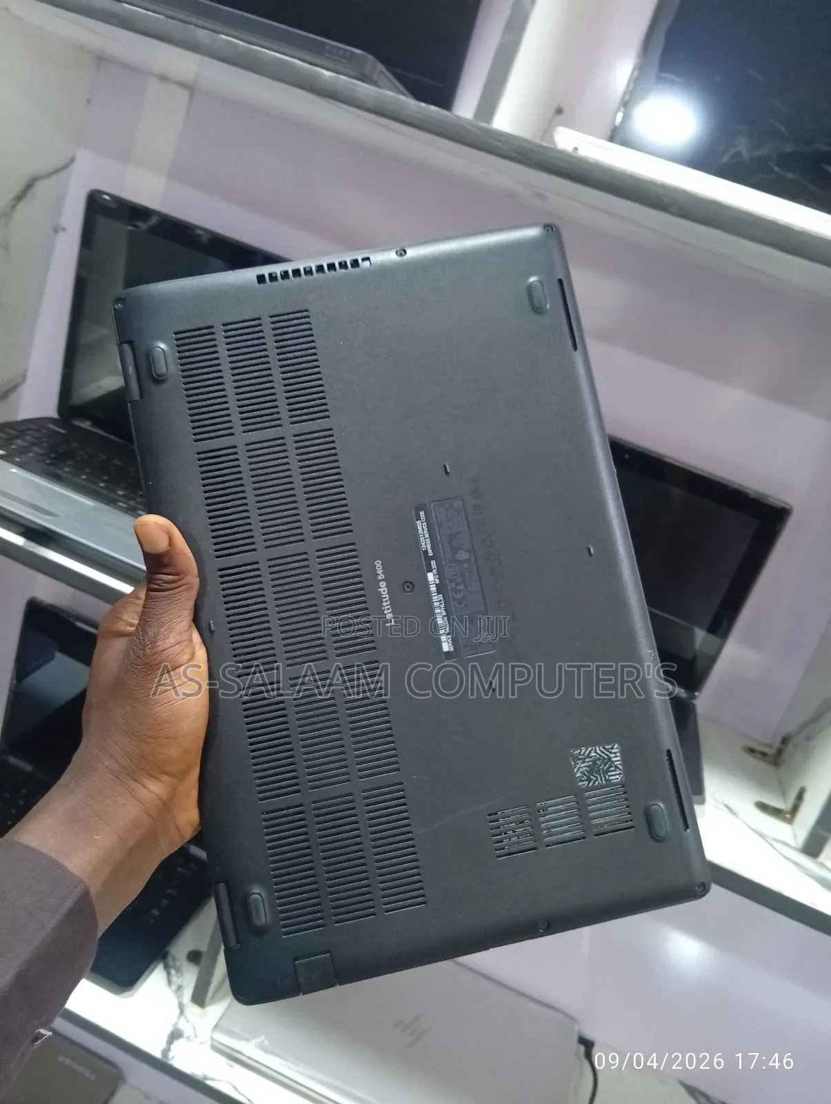 Laptop Dell Latitude 5400 8GB Intel Core i5 SSD 256GB