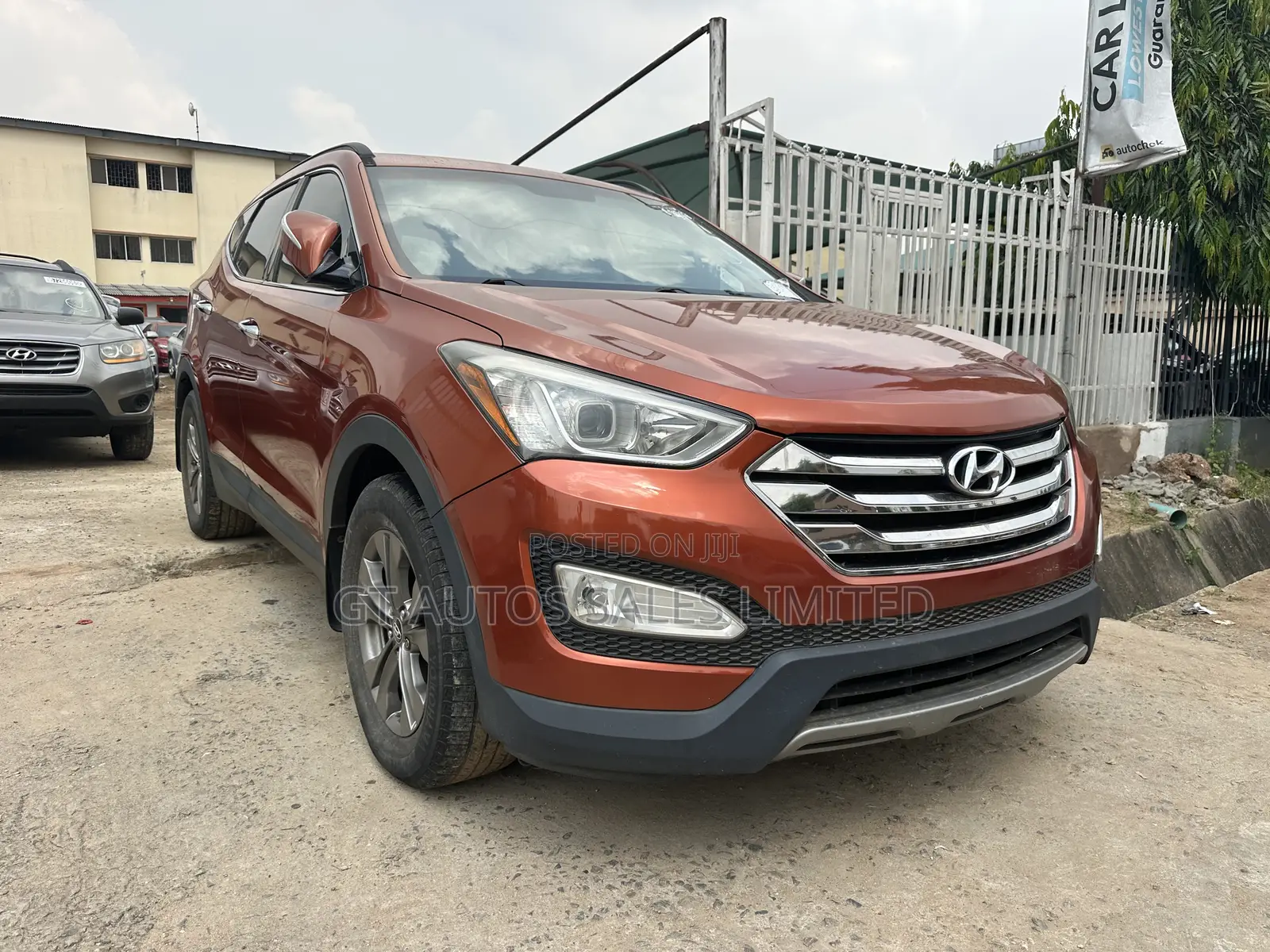 Hyundai Santa Fe GLS 4dr SUV (3.3L 6cyl 6A) 2014 Orange