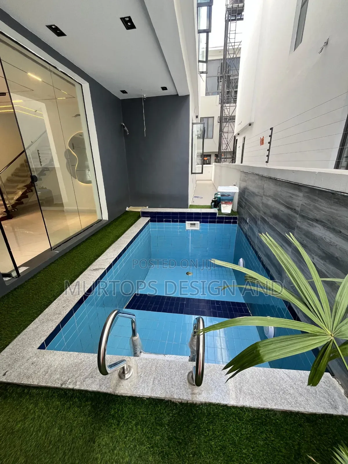 5bdrm Duplex in Lekki Phase 1 for sale
