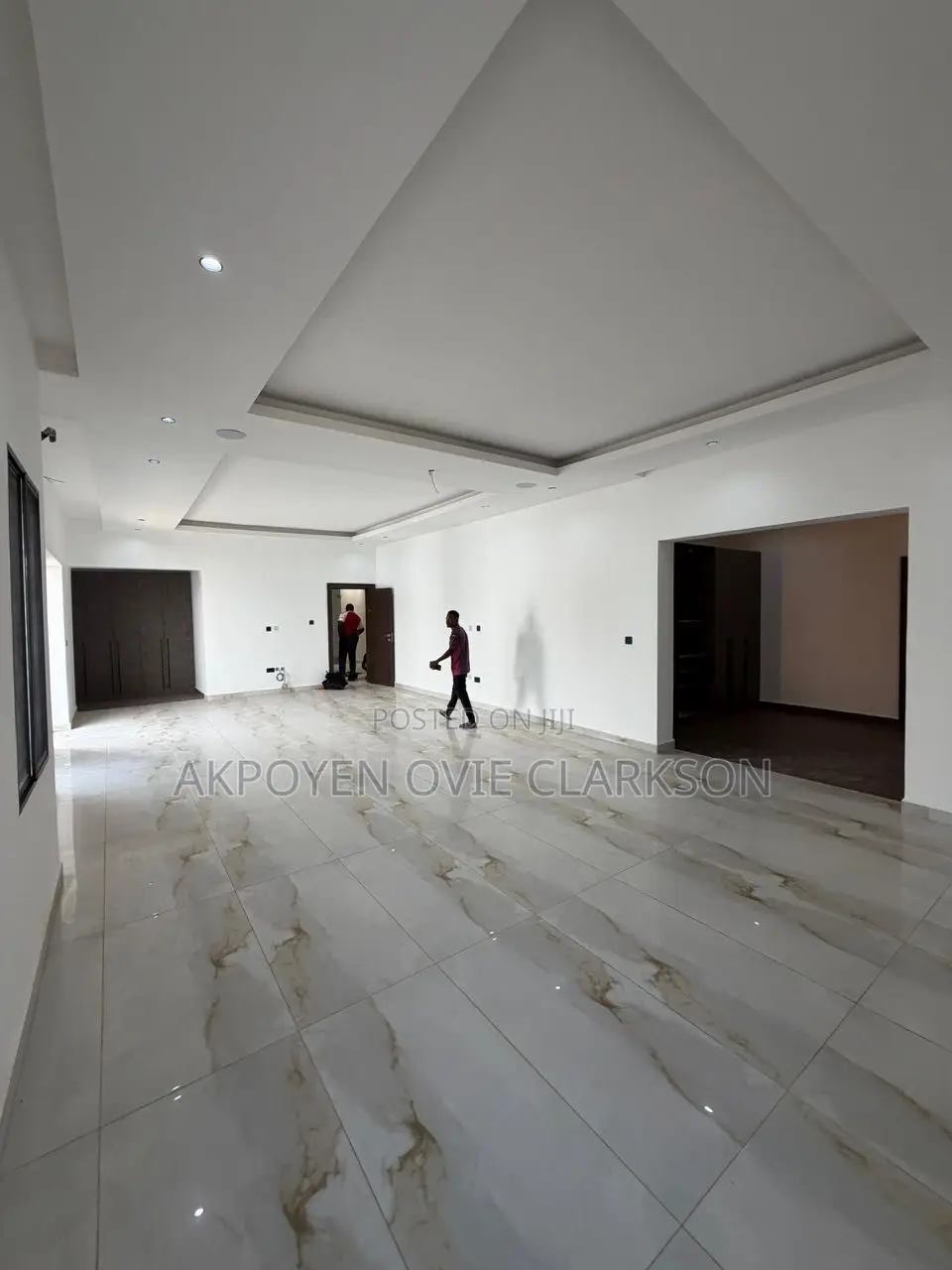 7bdrm Apartment in Asokoro for sale
