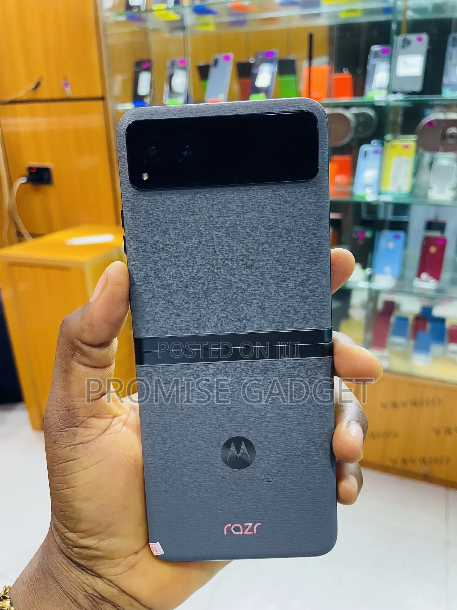 Motorola Razr 40s 256 GB Gray