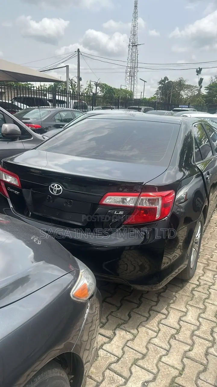 Toyota Camry L 4dr Sedan (2.5L 4cyl 6A) 2014 Black