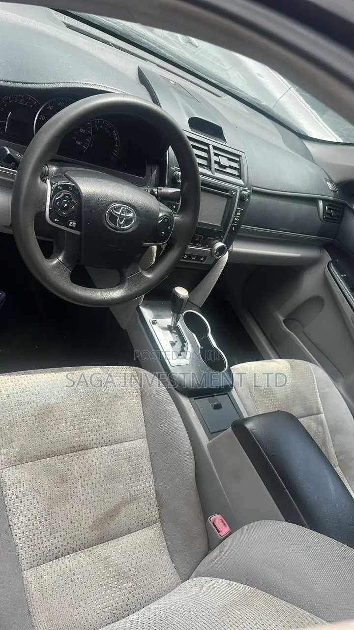 Toyota Camry L 4dr Sedan (2.5L 4cyl 6A) 2014 Black