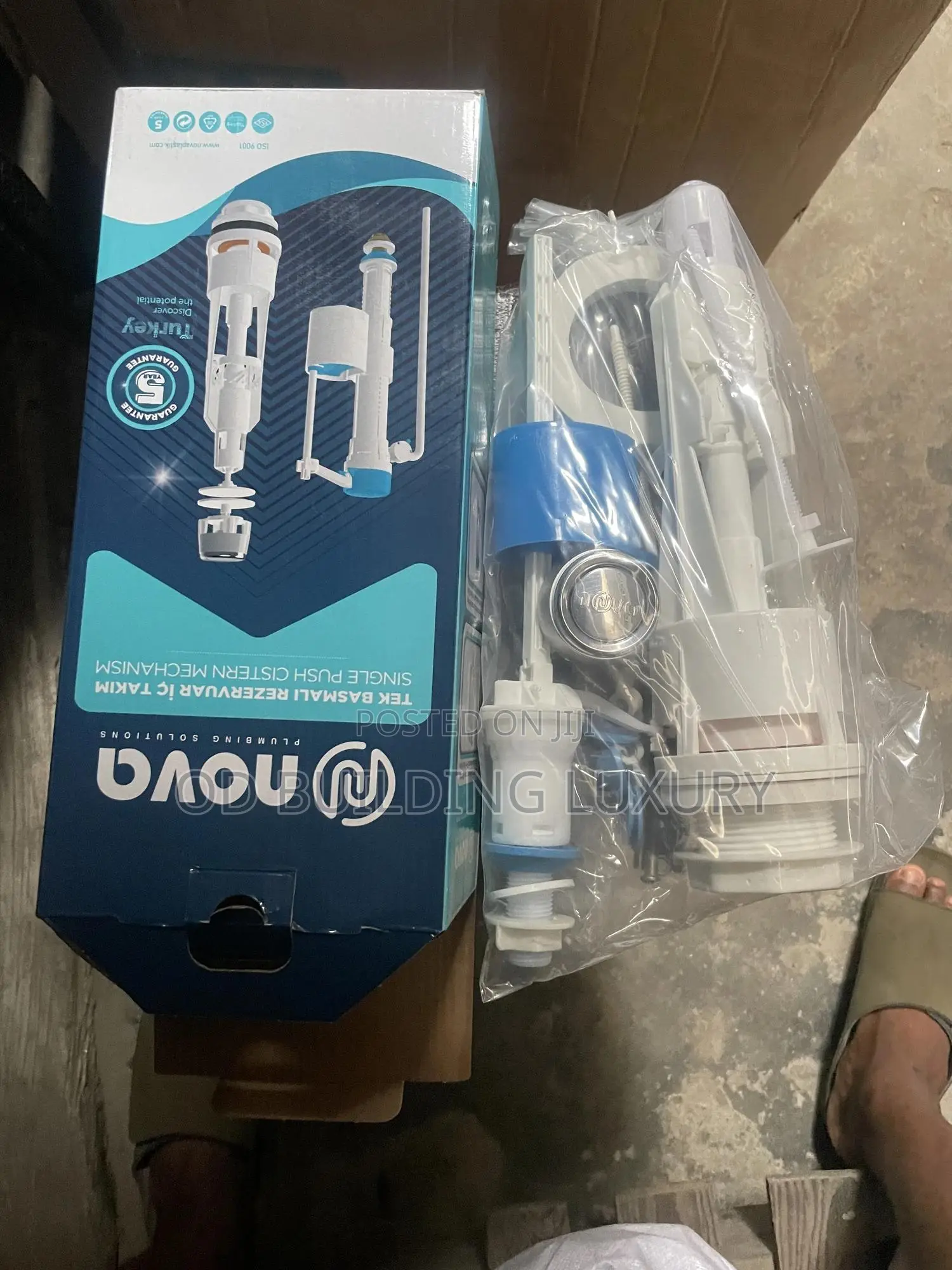 Nova Plumbing Solutions Single Push Cistern Mechanism Kit.