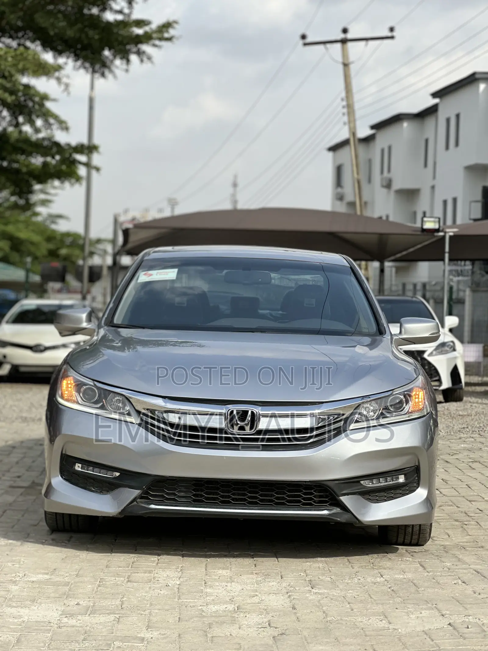 Honda Accord EX 4dr Sedan FWD (2.4L 4cyl 2A) 2017 Silver