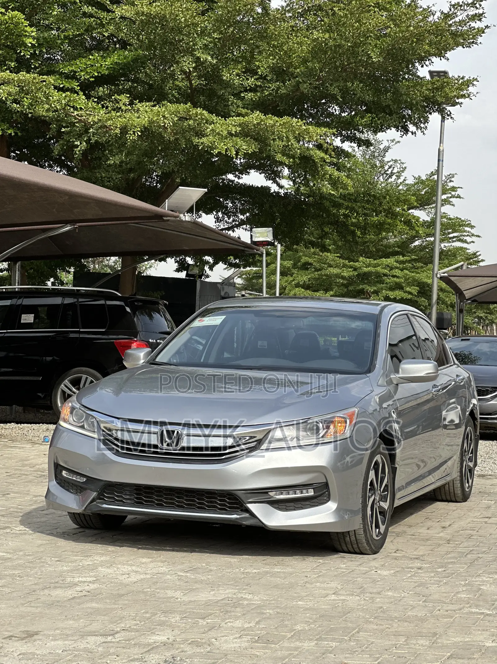 Honda Accord EX 4dr Sedan FWD (2.4L 4cyl 2A) 2017 Silver