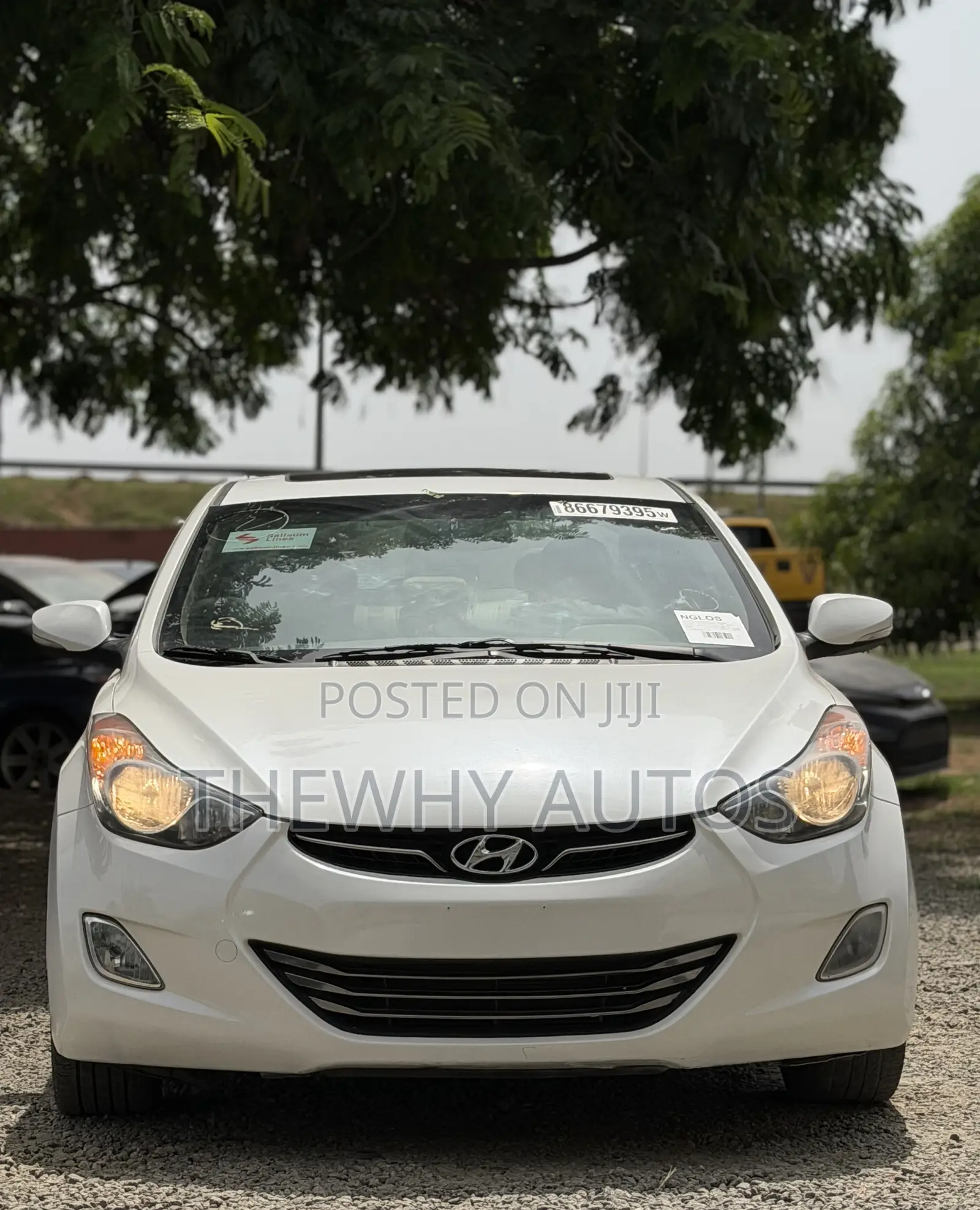 Hyundai Elantra Limited 2012 White