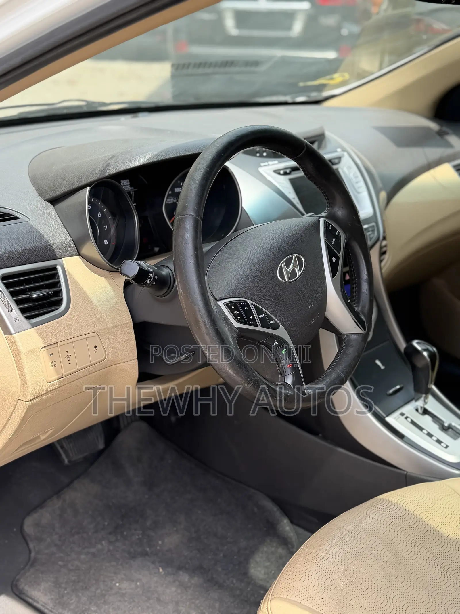 Hyundai Elantra Limited 2012 White