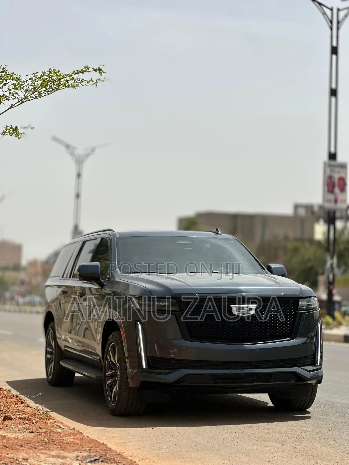 Cadillac Escalade ESV 2021 Gray