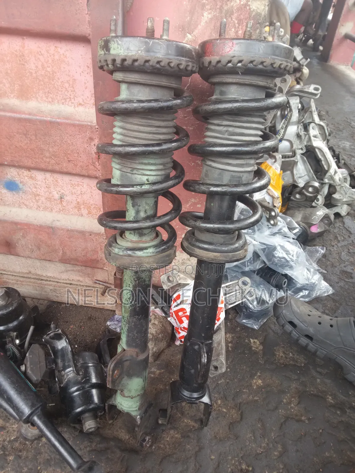 Complete Front Shock Chrysler 300c 2010
