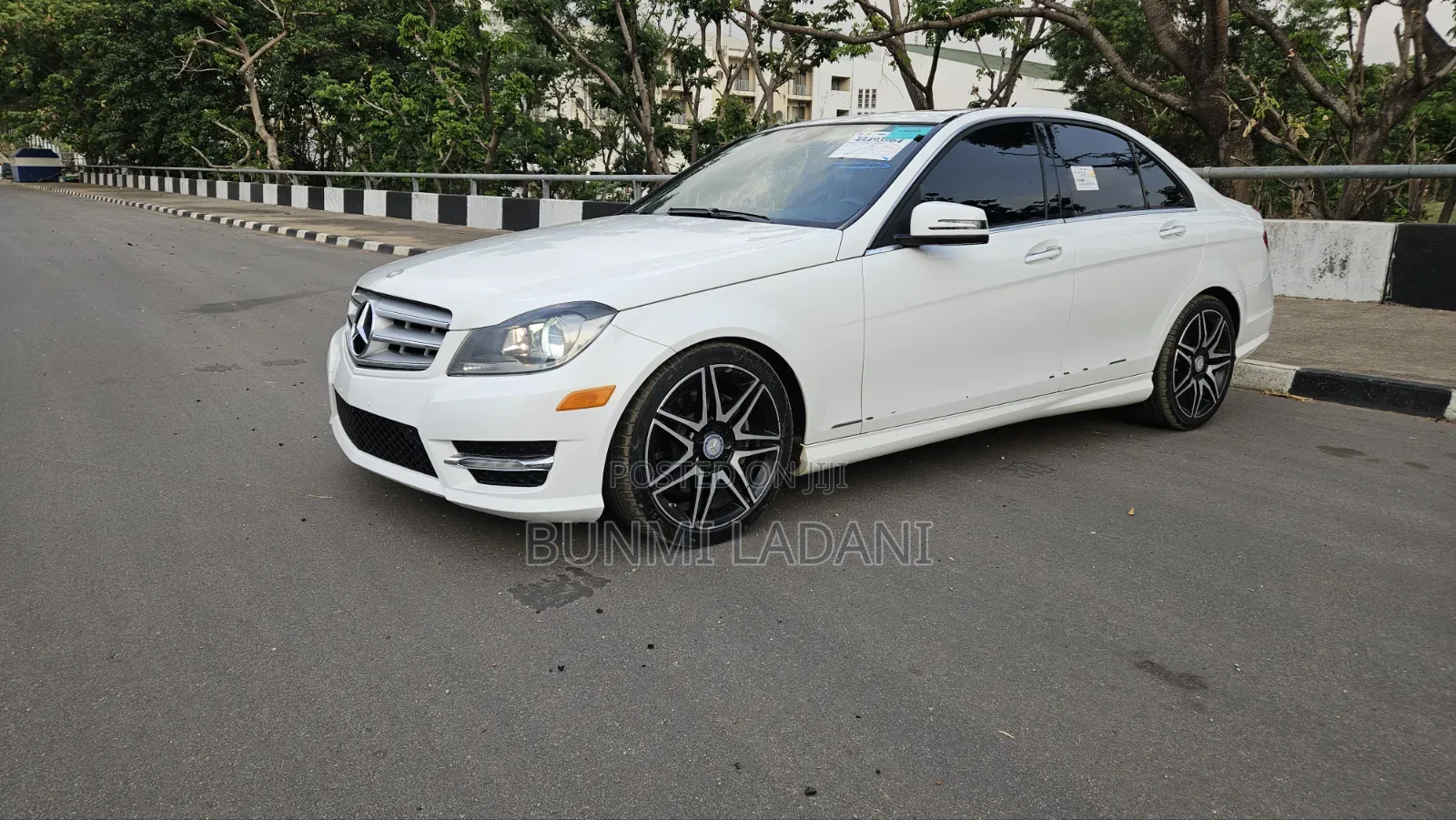 Mercedes-Benz C300 Sport 4Matic Sedan AWD (3.5L 6cyl 7A) 2013 White