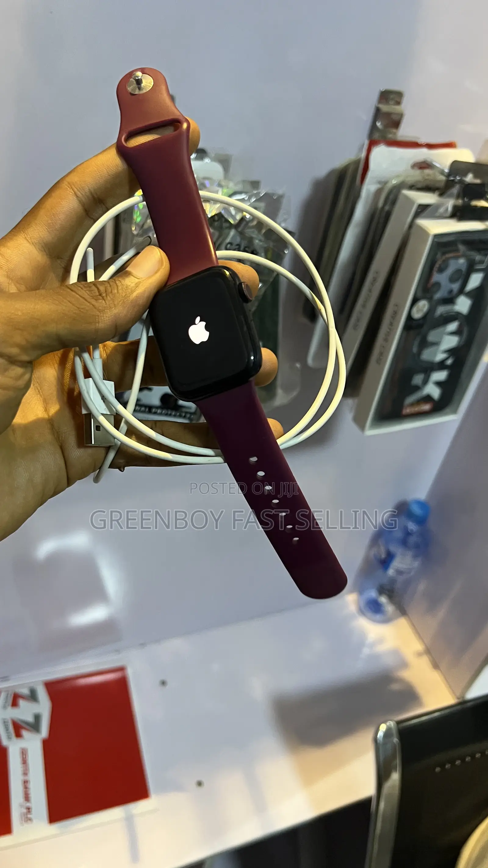 Apple Iwatch Series Se 44mm GPS Cellular