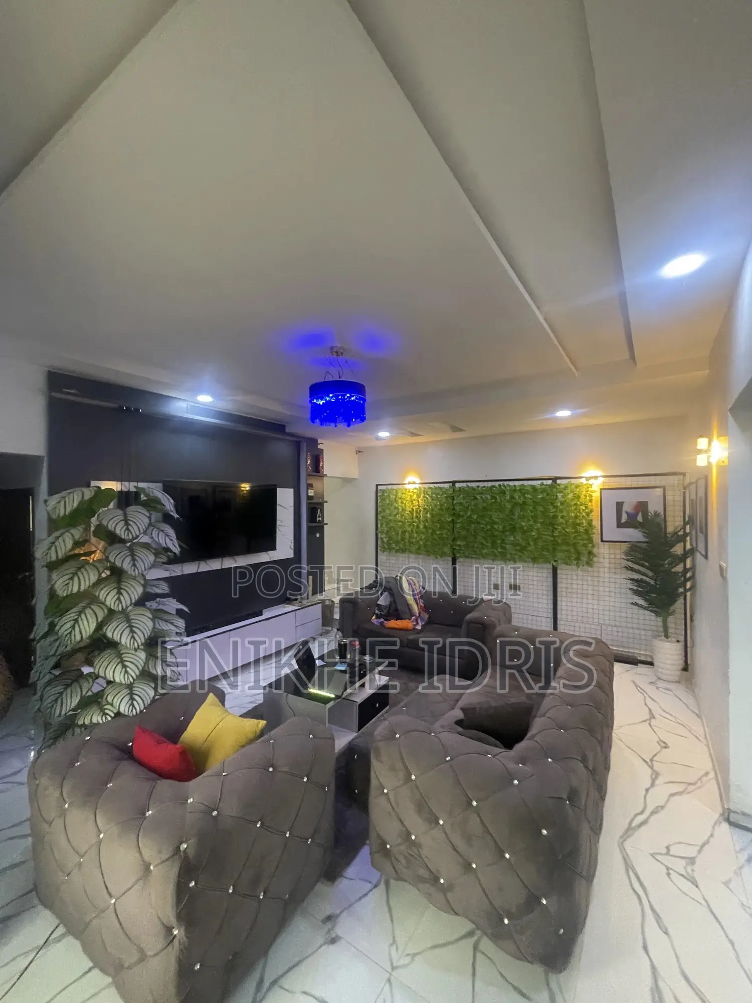 2bdrm Townhouse/Terrace in Homes, Lugbe District for Sale