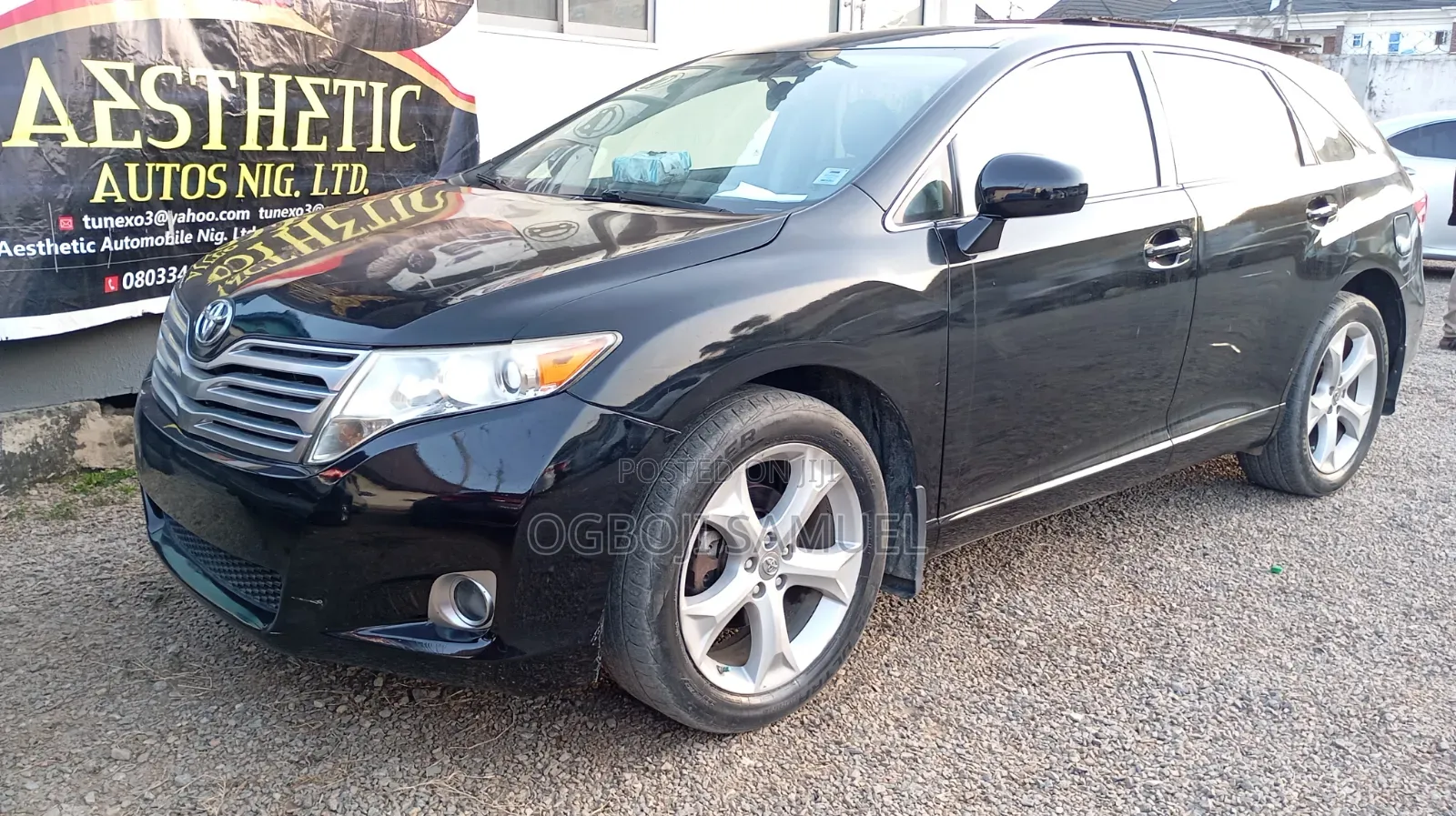 Toyota Venza LE 2012 Black