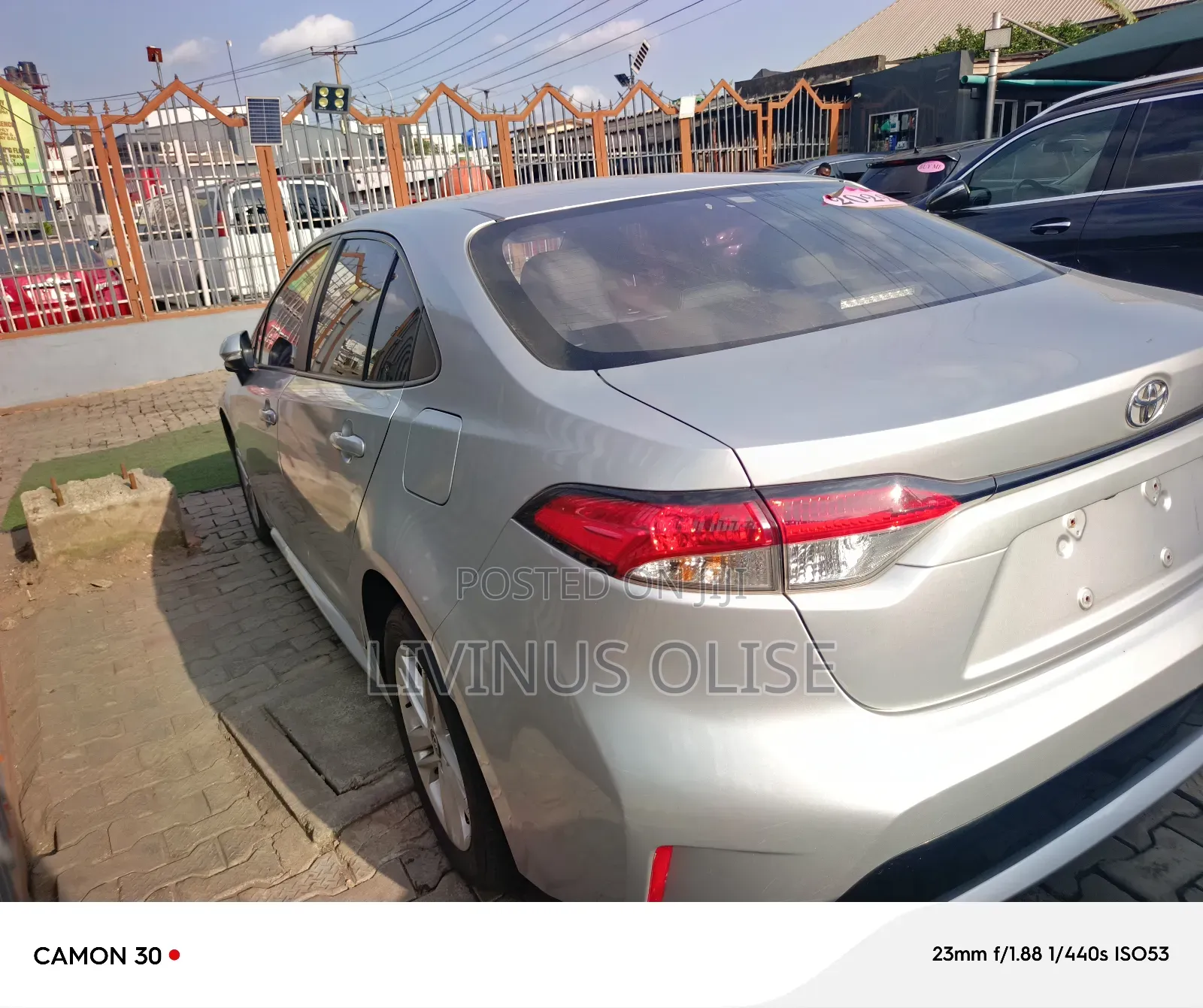 Toyota Corolla 2022 Silver