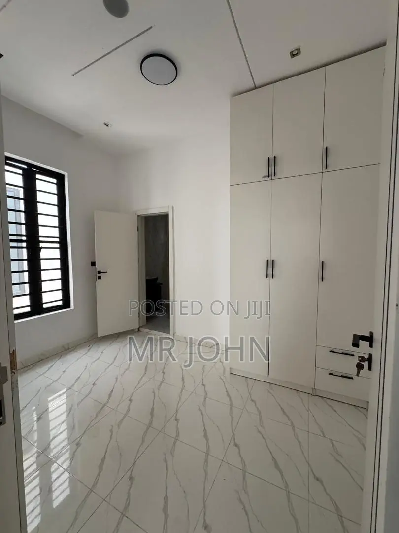 4bdrm House in Lekki Palm City, Ado / Ajah for rent