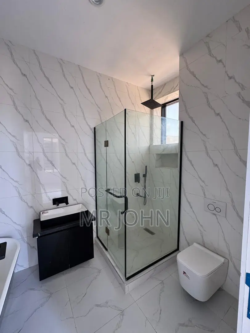 4bdrm House in Lekki Palm City, Ado / Ajah for rent