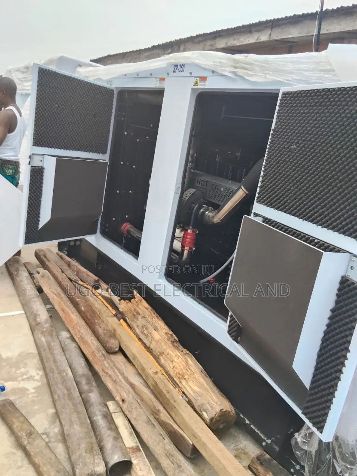 350kva Perkins Soundproof Generator  Copper Coil Two Yearswarranty