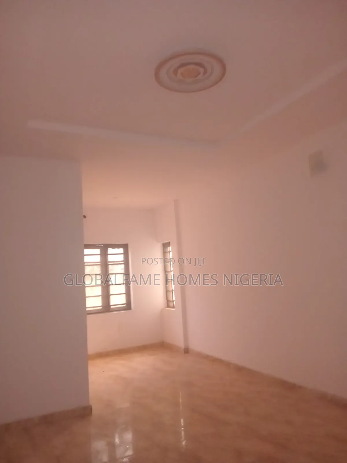3bdrm Bungalow in An Estate At, Awoyaya for rent