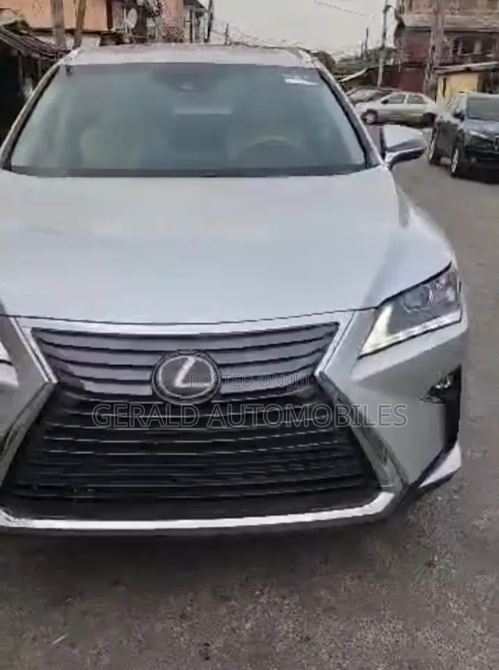 Lexus RX 350 FWD 2017 Silver
