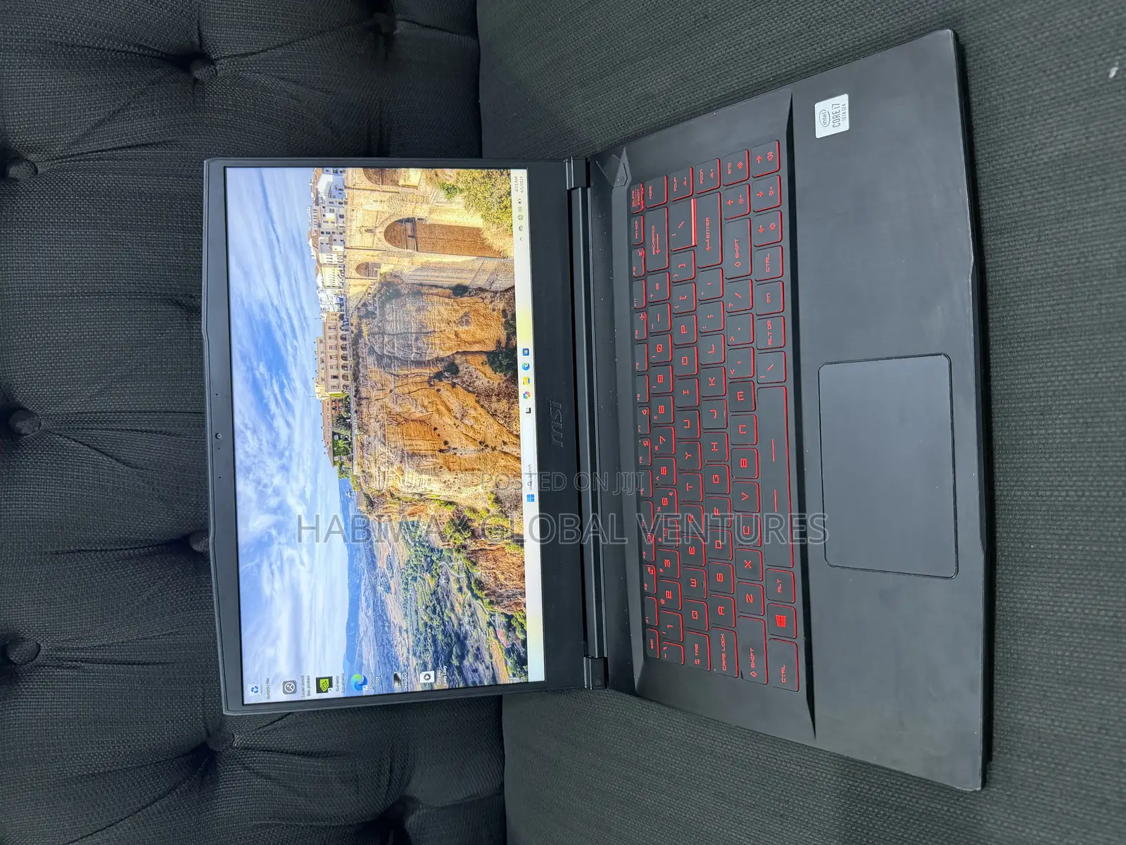 Laptop MSI GF65 Thin 10UE 16GB Intel Core i7 SSD 1T