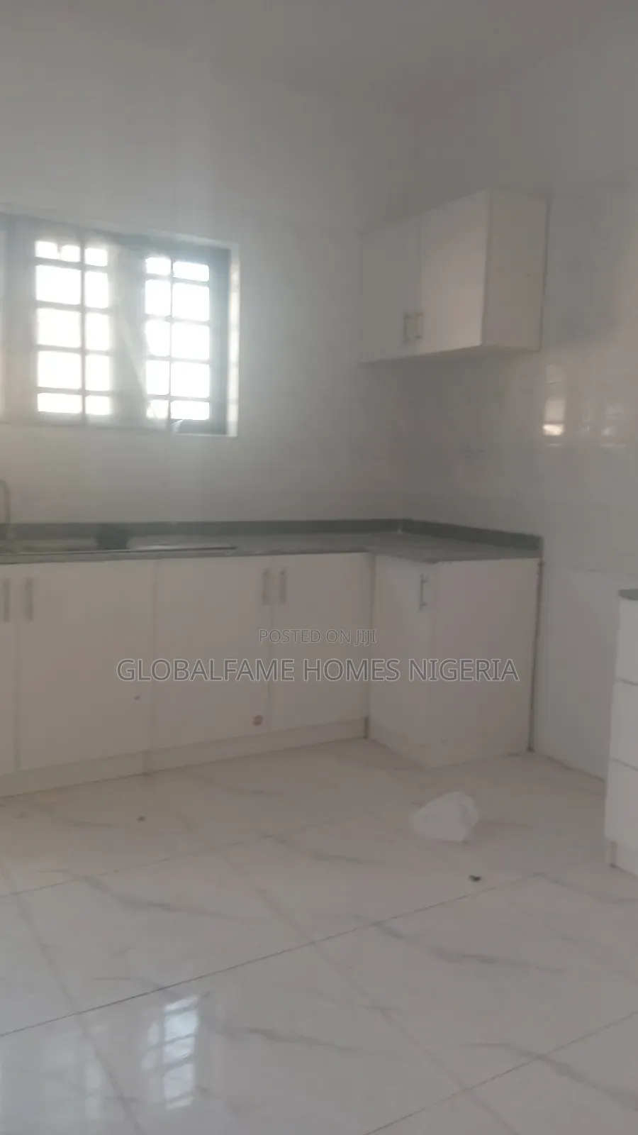 3bdrm House in A Fully Secured, Awoyaya for rent