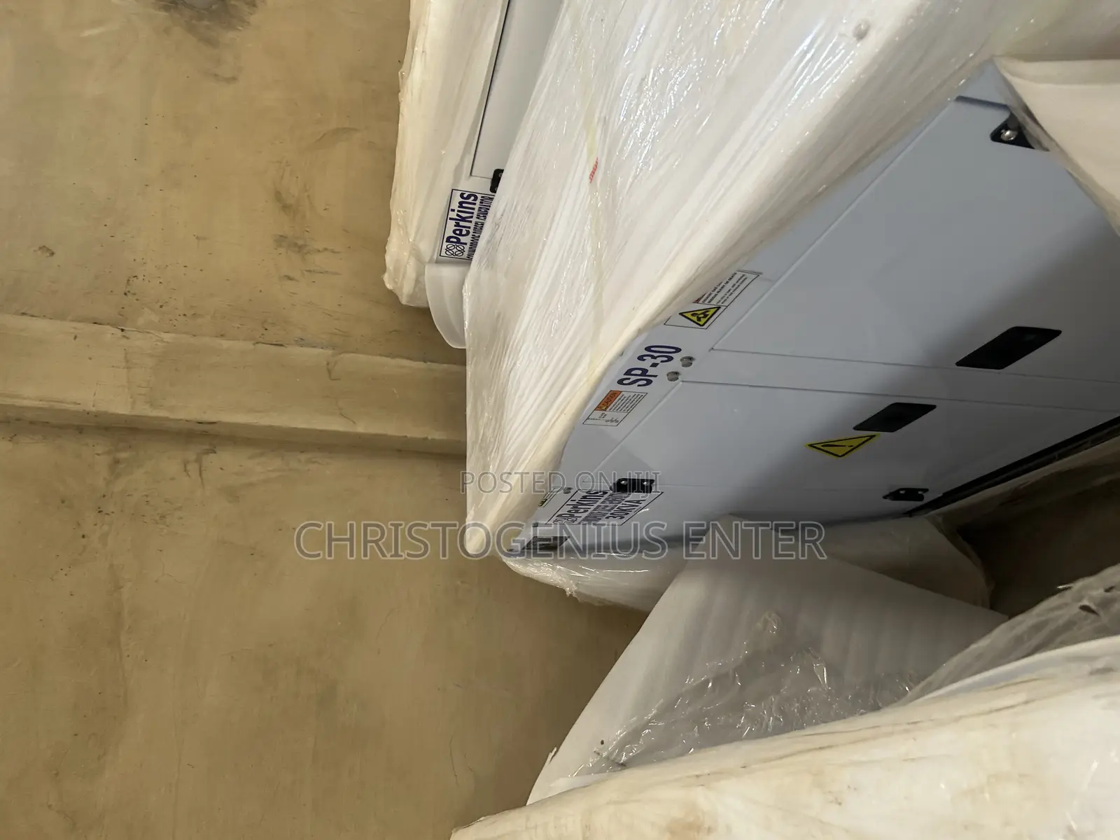 Perkins Diesel Noiseless Generator 30kva