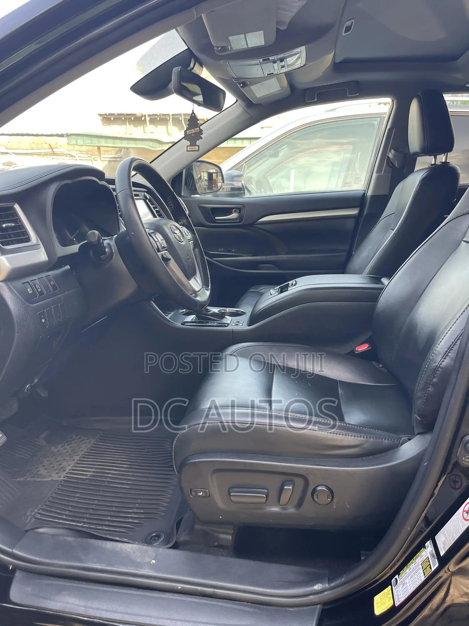 Toyota Highlander XLE 2019 Black